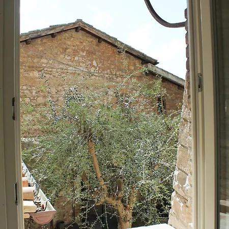 Il Cortile Di * Assisi