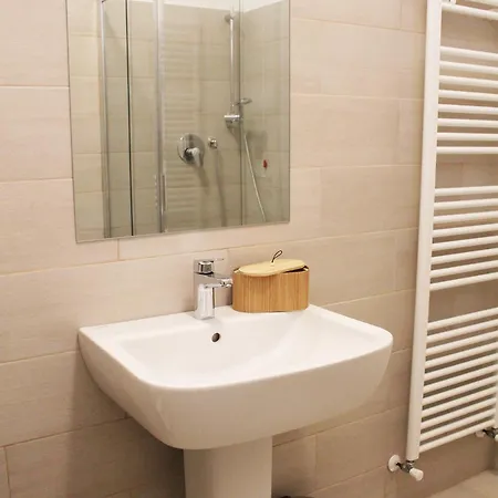 Il Cortile Di Гостевой дом Ассизи